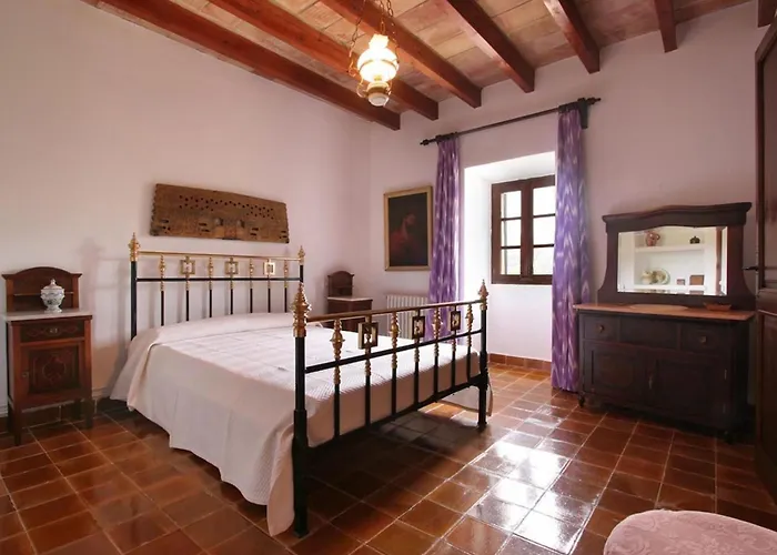 Hébergement de vacances Guillo- 300 Jahre Geschichte An Einem Zeitlosen Ort By Interhome Pollença