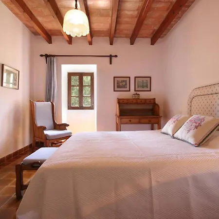 Guillo- 300 Jahre Geschichte An Einem Zeitlosen Ort By Interhome * Pollenca