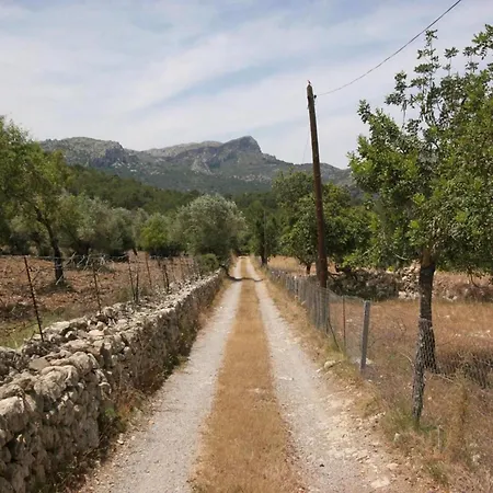 Holiday home Guillo- 300 Jahre Geschichte An Einem Zeitlosen Ort By Interhome