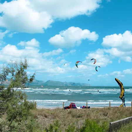 Guillo- 300 Jahre Geschichte An Einem Zeitlosen Ort By Interhome Holiday home *