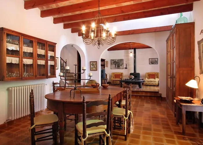 Guillo- 300 Jahre Geschichte An Einem Zeitlosen Ort By Interhome Pollença