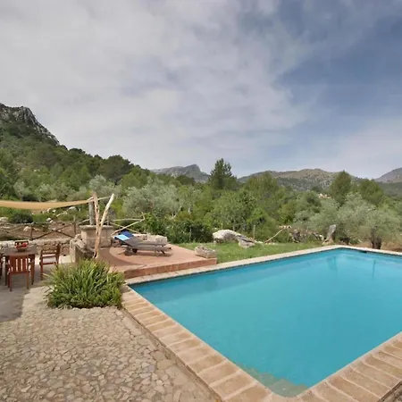 Holiday home Guillo- 300 Jahre Geschichte An Einem Zeitlosen Ort By Interhome Pollenca