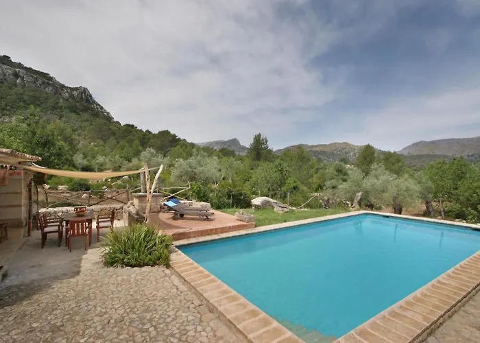 Holiday home Guillo- 300 Jahre Geschichte An Einem Zeitlosen Ort By Interhome Pollenca