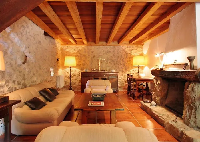 Holiday home Guillo- 300 Jahre Geschichte An Einem Zeitlosen Ort By Interhome Pollenca