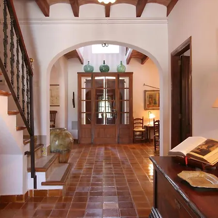 Ferienhaus Guillo- 300 Jahre Geschichte An Einem Zeitlosen Ort By Interhome Pollença