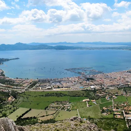 Guillo- 300 Jahre Geschichte An Einem Zeitlosen Ort By Interhome